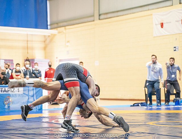 Once medallas y dos ttulos por clubes y terceros por Federaciones en Grecorromana para la lucha Murciana en los Campeonatos de Espaa absolutos - 7