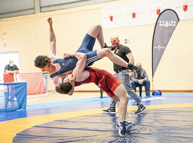 Once medallas y dos ttulos por clubes y terceros por Federaciones en Grecorromana para la lucha Murciana en los Campeonatos de Espaa absolutos - 8