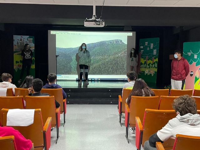 El IES Juan de la Cierva celebr unas Jornadas ABP sobre Sierra Espua, en el marco del programa Erasmus+ - 2