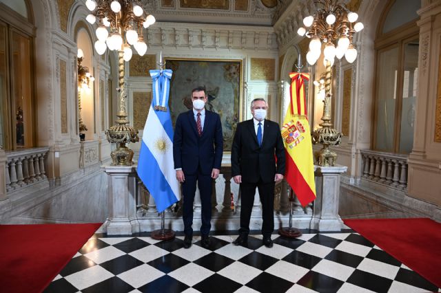 Sánchez muestra su respaldo y solidaridad a Argentina para superar los retos sanitarios y económicos derivados de la pandemia - 1, Foto 1