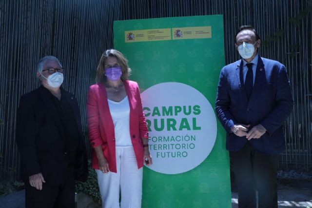 Teresa Ribera presenta el Programa Campus Rural para reconectar a los estudiantes universitarios con el territorio a través de prácticas de inmersión rural en zonas en riesgo de despoblación - 1, Foto 1