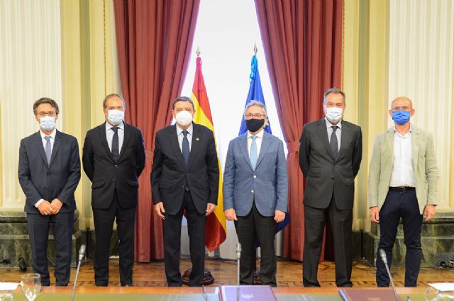 Planas destaca el firme compromiso del Gobierno para impulsar la proyección internacional del sector hortofrutícola español - 1, Foto 1