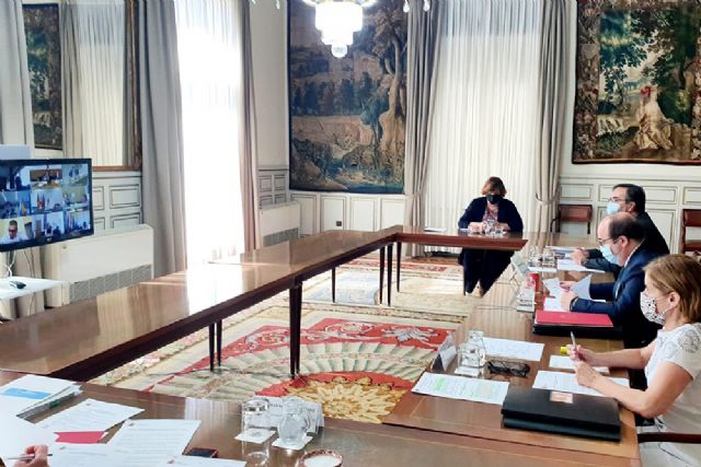 Iceta traslada a comunidades autónomas y la FEMP el borrador del Plan de choque para reducir la temporalidad en las administraciones públicas - 1, Foto 1