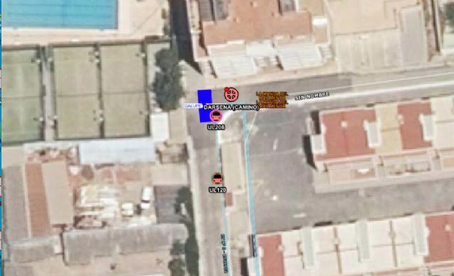 Servicios de emergencia acuden a un incendio de un transformador en la Manga del Mar Menor - 1, Foto 1