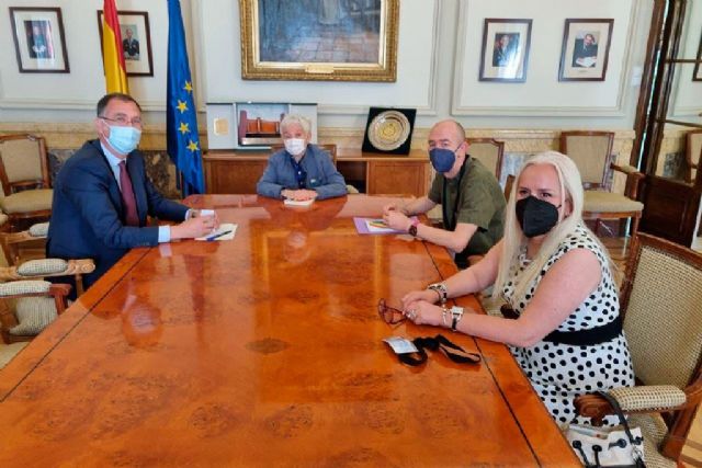 La Dirección General de Diversidad Sexual y Derechos LGTBI se reúne con el Fiscal de Sala Delegado Coordinador contra Delitos de odio y discriminación - 1, Foto 1