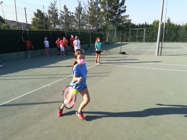 Finaliza la 1 quincena del campus de verano del Club de Tenis Totana - 13