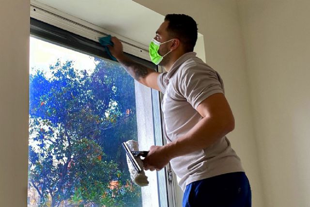 La Seguridad Social registra 2.146.990 trabajadores extranjeros en junio - 1, Foto 1