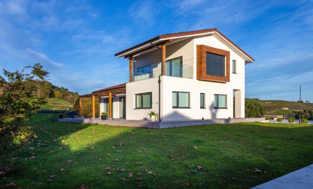 Ocho pros y contras de construir o rehabilitar una vivienda para hacerla más sostenible, según Sto - 1, Foto 1