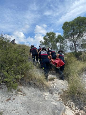 Rescatan a un senderista lesionado en el Cañón de Almadenes - 1, Foto 1