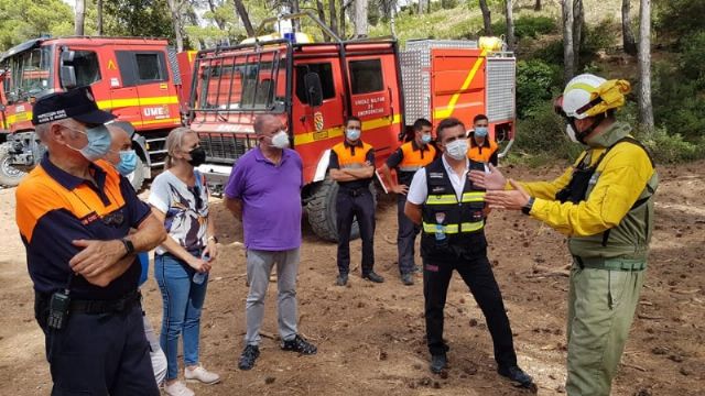 La Unidad Militar de Emergencias y operativos adscritos al Plan Infomur entrenan en Sierra Espua para luchar contra posibles incendios forestales - 18