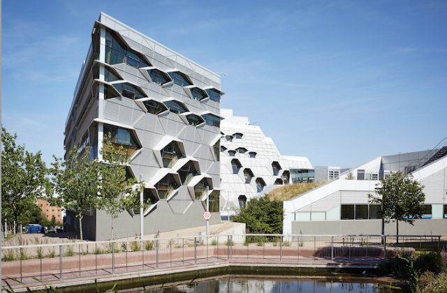 La Universidad de Coventry prepara crear el edificio digital del futuro con Schneider Electric y Planon - 1, Foto 1