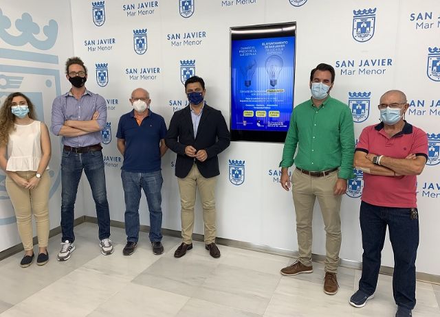 La campaña municipal de Escaparates #SanJavierOn ofrece una ayuda de 500 euros a todos los participantes - 1, Foto 1