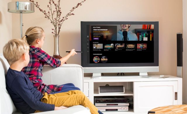 Llega la ‘netflixización’ de la educación para familias y profesores - 1, Foto 1