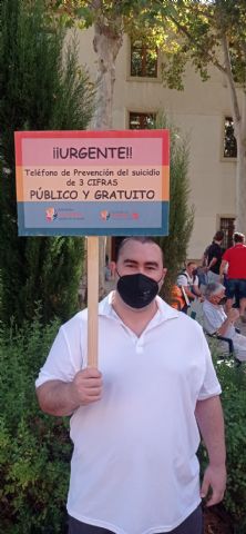 Protestas frente al Palacio de San Esteban para visibilizar la salud mental - 9