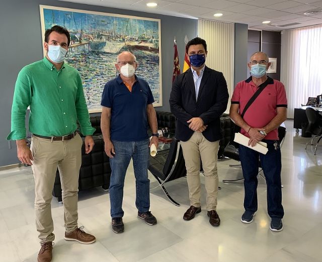 El Ayuntamiento amplía, con dos convenios extraordinarios, su colaboración con las asociaciones de comerciantes - 1, Foto 1