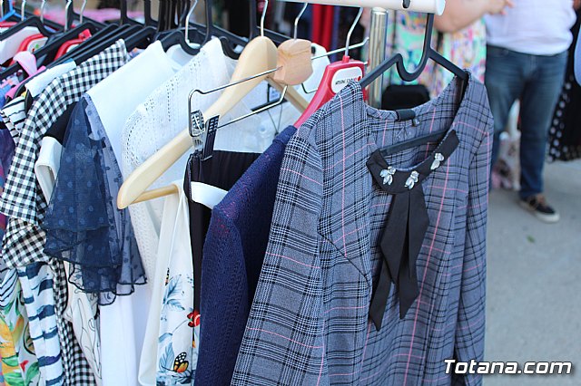 Arranca la XII Feria Outlet que se celebra hasta el domingo por la noche con expositores que ofertan productos de diferentes sectores comerciales - 31