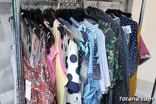 Arranca la XII Feria Outlet que se celebra hasta el domingo por la noche con expositores que ofertan productos de diferentes sectores comerciales - 41