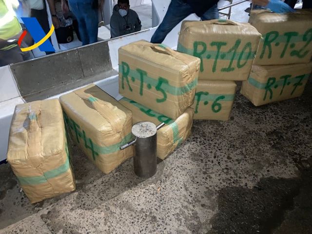 La Agencia Tributaria aborta una tentativa de alijo de droga en Murcia e incauta más de 4.000 kilos de hachís - 1, Foto 1