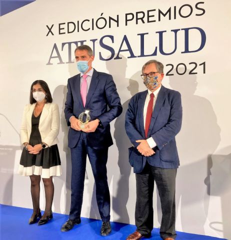 Juan Antonio Álvaro de la Parra recoge el Premio Especial A Tu Salud por la Gestión de la pandemia - 1, Foto 1