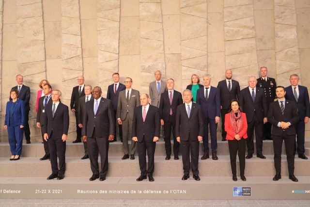 Los ministros de Defensa de la OTAN se reúnen en Bruselas para avanzar la agenda aliada de cara a la próxima Cumbre de Madrid - 1, Foto 1
