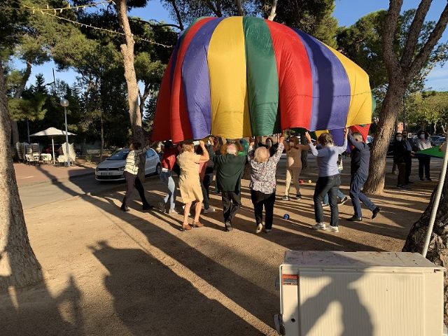 La pinada de Roda acogió la segunda cita de la Red de Puntos de Encuentro de Personas Mayores - 1, Foto 1