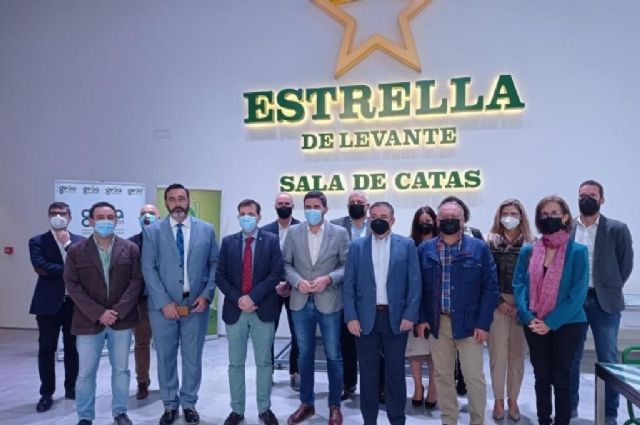 Aema toma un Café Ambiental con el consejero de Medio Ambiente de la Región de Murcia - 1, Foto 1