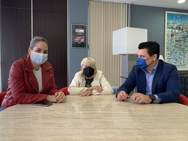 El Ayuntamiento renueva su apoyo a la Asociación Parkinson Mar Menor (APMM) - 1, Foto 1