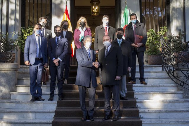 ​Grande-Marlaska se reúne con el ministro del Interior de Argelia para reforzar la cooperación en seguridad entre los dos países - 1, Foto 1