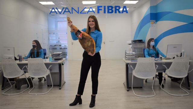 Avanza Fibra regala un jamón de Guijuelo al contratar sus tarifas de internet y móvil - 1, Foto 1