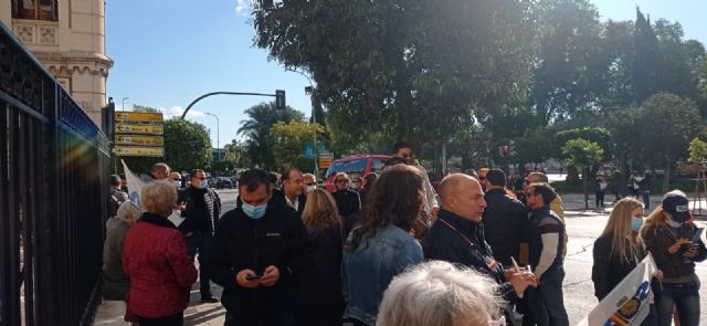 Concentracin en Murcia de policas y guardias civiles contra la reforma de la ley mordaza: 