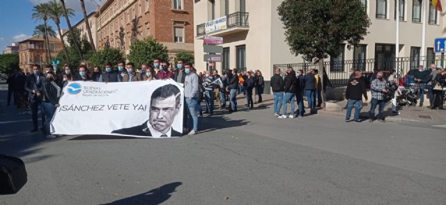Concentracin en Murcia de policas y guardias civiles contra la reforma de la ley mordaza: 