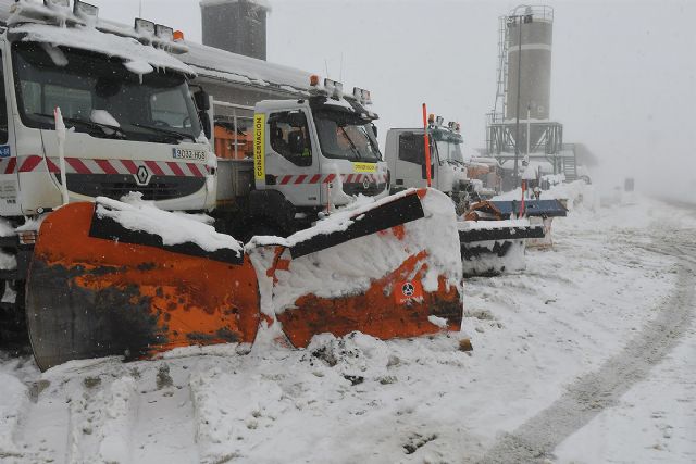 Disponibles 514 máquinas quitanieves y 106.235 toneladas de fundentes para hacer frente a las nevadas en Asturias, Cantabria y Castilla y León - 1, Foto 1
