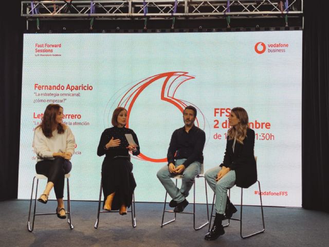 Fast Forward Sessions cierra 2021 desvelando las claves de la atención digital al cliente - 1, Foto 1
