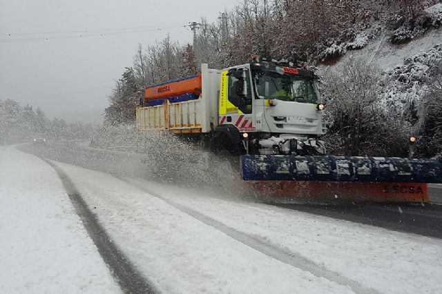 Disponibles 655 máquinas quitanieves y 129.015 toneladas de fundentes para hacer frente a las nevadas en Aragón, Cantabria y Castilla y León - 1, Foto 1