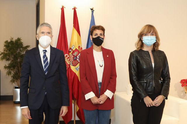 Pilar Alegría defiende la necesidad de abordar el terrorismo en las aulas - 1, Foto 1