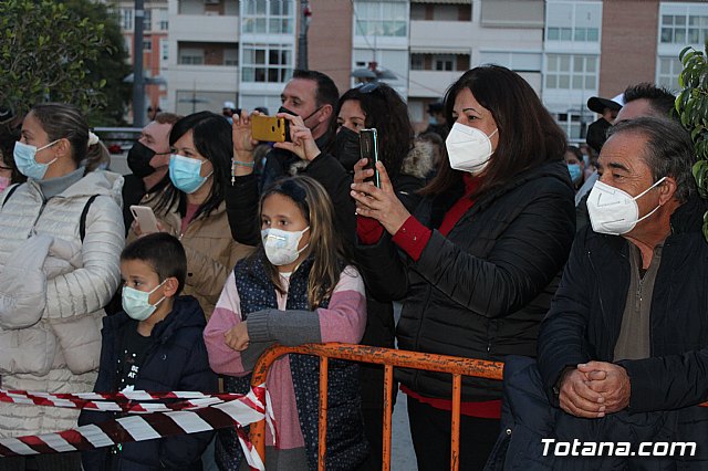 Pap Noel visit Totana para recoger las cartas de los nios y nias de la localidad - 5