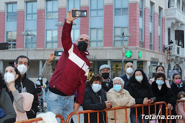 Pap Noel visit Totana para recoger las cartas de los nios y nias de la localidad - 14