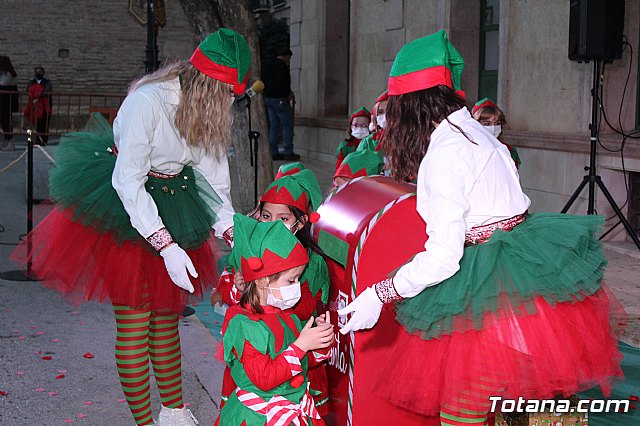 Pap Noel visit Totana para recoger las cartas de los nios y nias de la localidad - 31