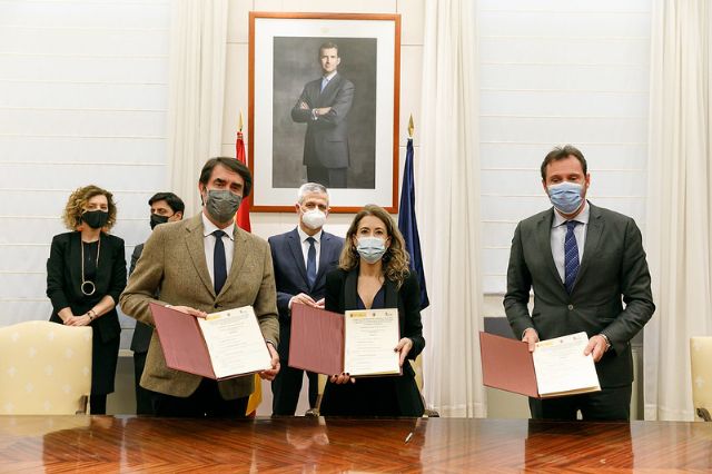 Mitma firma acuerdos para promover 32 viviendas de alquiler en León, Soria y Valladolid - 1, Foto 1