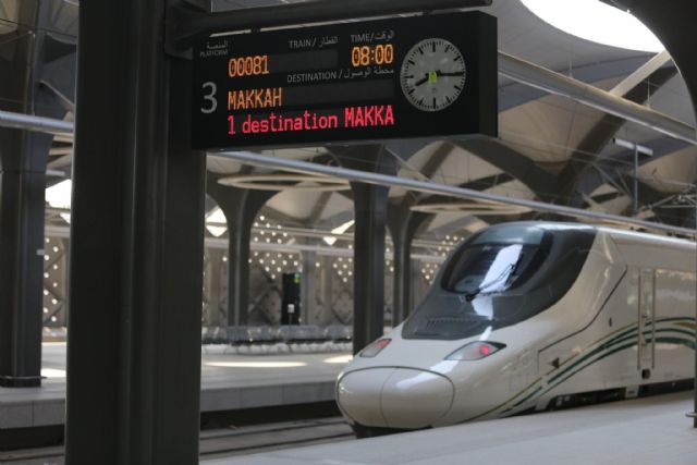 LACROIX obtiene la certificación IRIS – ISO/TS 22163 por su gama de paneles de información a viajeros (PIV) - 1, Foto 1