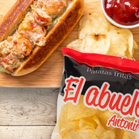 El Abuelo Antonio, la gama de patatas más caseras de Productos Monti, se cocina en perol - 1, Foto 1