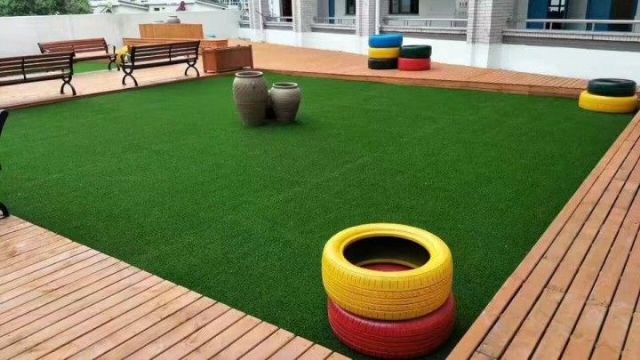 Guía para comprar césped artificial bueno y barato sin engaños, según Global Césped - 1, Foto 1
