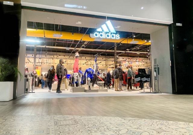 The Outlet Stores Alicante inaugura su nueva tienda Adidas Outlet - 1, Foto 1