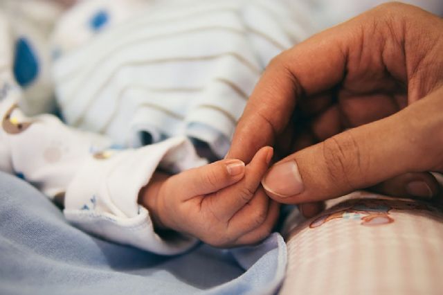La Seguridad Social tramitó 472.015 permisos por nacimiento y cuidado de menor en 2021 - 1, Foto 1