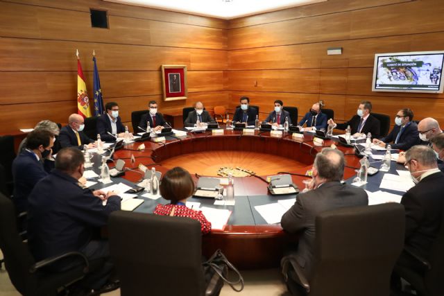 El ministro de la Presidencia, Félix Bolaños, preside la reunión del Comité de Situación de Seguridad Nacional - 1, Foto 1