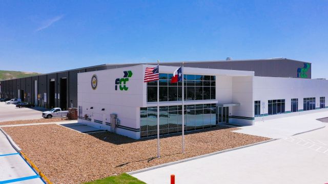FCC Environmental Services firma un acuerdo para promover el reciclaje de plástico en la ciudad de Houston - 1, Foto 1