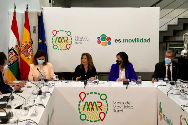 Raquel Sánchez destaca la necesidad de dotar de soluciones de movilidad innovadoras al mundo rural - 1, Foto 1
