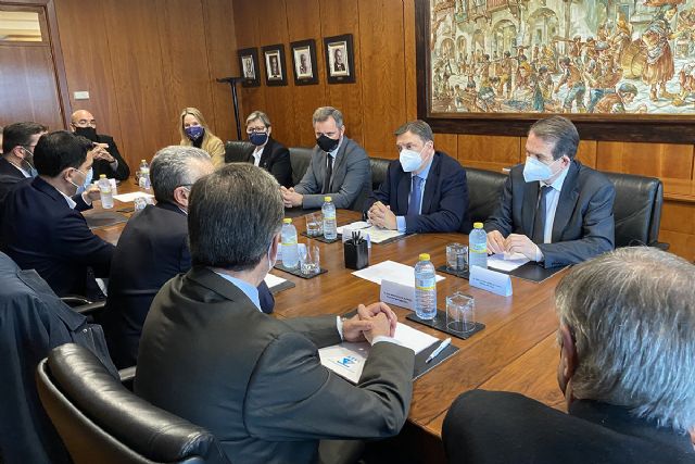 Planas traslada el apoyo y el compromiso del Gobierno de España con los afectados por el hundimiento del Villa de Pitanxo - 1, Foto 1