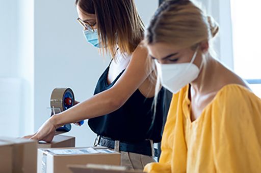 El paro baja en 11.394 personas en febrero con récord de 22% de contratos indefinidos - 1, Foto 1