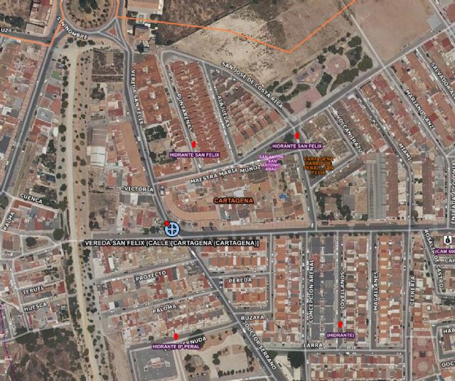 Servicios de emergencias atiende y trasladan al hospital a una mujer embarazada herida en un accidente de tráfico en Cartagena - 1, Foto 1